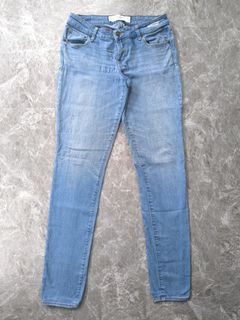 (Category: ) located in . Submitted by thriftkobicolshop (Listing ID 1453871960, Image 1). Description: .