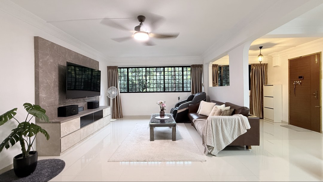 (Category: ) located in . Submitted by thecouplerealtors (Listing ID 1453817579, Image 1). Description: .