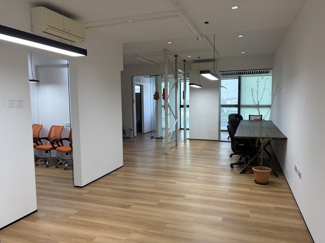 (Category: ) located in . Submitted by bizspace (Listing ID 1453851086, Image 1). Description: .