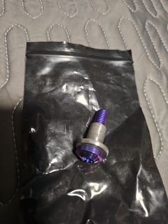 由 applepie525321 (刊登 ID 1453925453，圖片 1) 提交，位於 的 (類別：)，說明：。