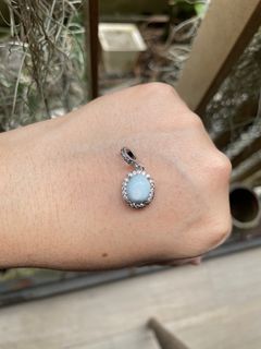 (Category: ) located in . Submitted by crystal_gem_world (Listing ID 1454000771, Image 1). Description: .