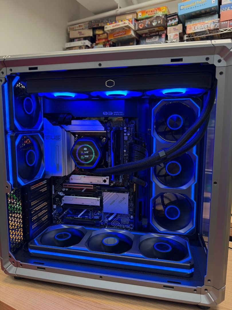 加價潮下平盡全港 RTX5070 5070 gaming PC 24GB 7500F 7800X3D 現貨即日攞走 in stock （分類：桌上電腦）位於 Hong Kong。 由 hakng 提交（商品編號 1453961162，圖片 3）。簡介： 日本語または英語対応可能です English and Japanese speakers welcomed Have been in business for 15 yrs, we are one of the best English speaking computer shop you can find in Hong Kong (In terms of price , service , knowledge and fluency ) . You can also find us on discord following the link below >> https://discord.gg/rkKEqnDAE 全港最抵玩RTX5