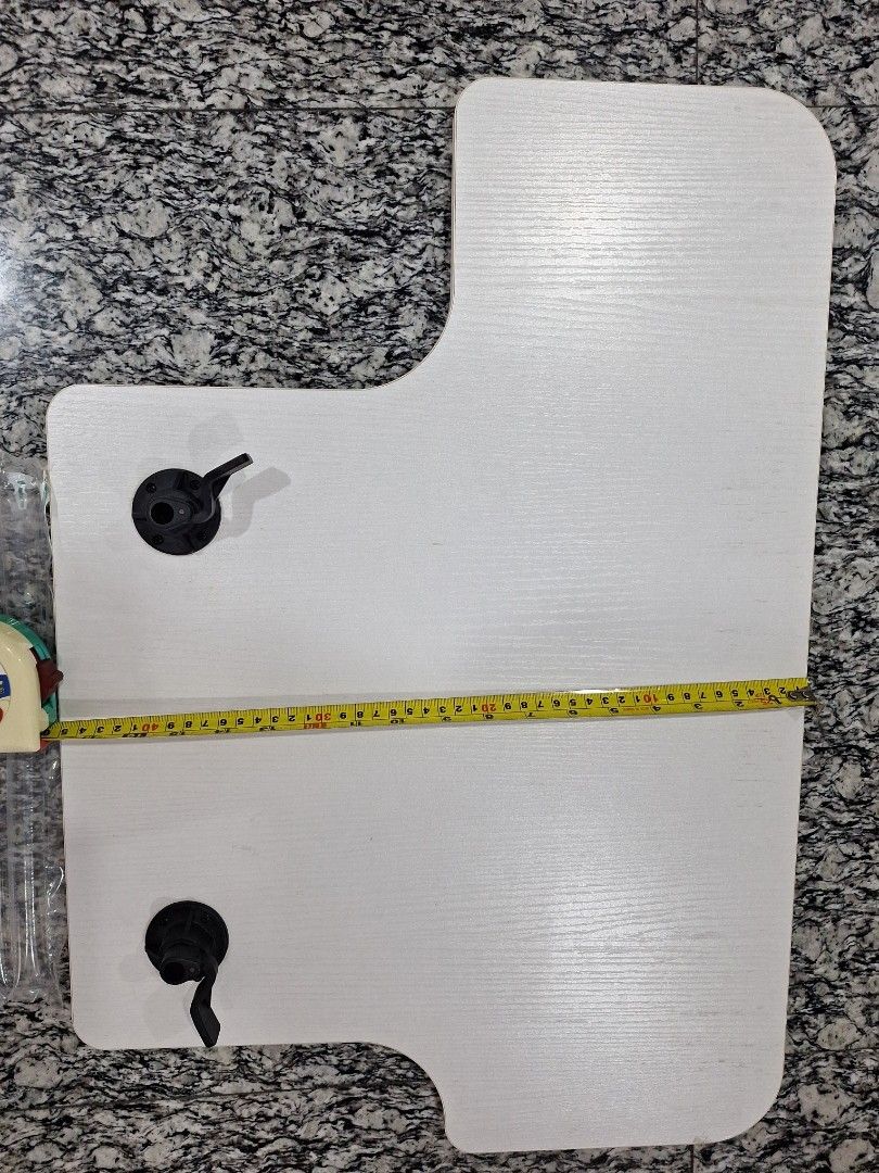 Adjustable Computer Table (Category: Tables & Sets) located in Singapore. Submitted by mini.bunnies (Listing ID 1386359868, Image 3). Description: - Excellent condition - Adjustable table - White tabletop - Sturdy frame - Ideal for laptop or small desk - Easy height adjustment.