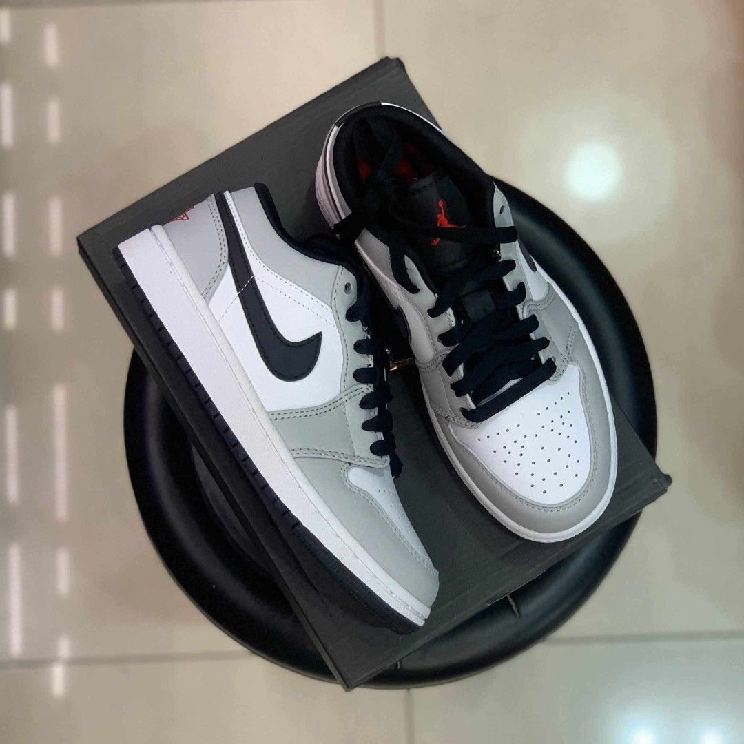 Air Jordan 1 Low Grey White (Category: Sneakers) located in Las Pinas. Submitted by l.b.j. (Listing ID 1453770079, Image 2). Description: - Brand new Grey and White Air Jordan 1 Lows - Box dimensions: 325mm x 210mm x 115mm - A fresh pair to elevate your sneaker collection, with box ✅️Negotiable for sure buyers ONLY!.