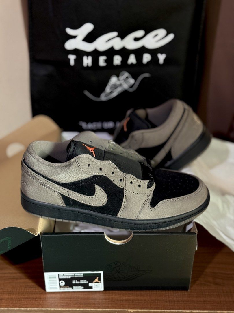 Air Jordan 1 Low SE “Black/Olive Grey” (Category: Sneakers) located in Batangas. Submitted by PL.25 (Listing ID 1453998491, Image 2). Description: WTS Air Jordan 1 Low SE “Black/Olive Grey” size 9, 11 US Men’s P4,600 FIRM (P7,295 srp) + SF 📍: Sto. Tomas Batangas 💳 : BDO | BPI | Gcash 📦 : LBC | JRS | LALAMOVE (Buyer’s Expense).