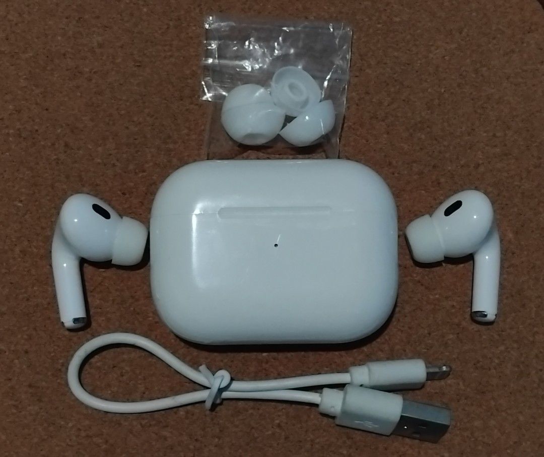Airpods Pro (DUPE) (Category: Earphones) located in Dasmarinas. Submitted by elijahojenal (Listing ID 1453942077, Image 1). Description: ⚠️ DUPLICATE OF AIRPODS PRO (NOT OG!) ⚠️ ▪︎ Complete set (Earphones, Charging case, Earphone case, lightning to USB charging cable, manual) ▪︎ Can connect and be read by 🍎's ecosystem ▪︎ Good sound quality Minimal issues: ▪︎ Has stain on the back due to the casing ▪︎ Weak magnet on the casing of the left earbud