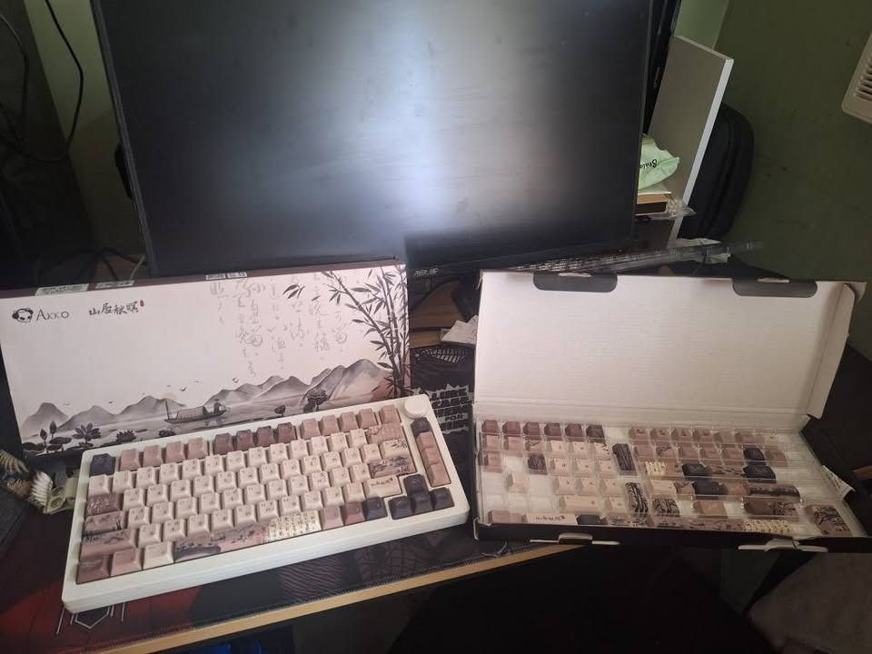 AKKO PBT Mountain Seclusion keycaps (Category: Computer Keyboard) located in Caloocan City. Submitted by granddragon_9213ab (Listing ID 1453991733, Image 2). Description: -Originally 2895. Rush, so price is negotiable. Will only attempt to sell until aug 10. - Unique Japanese landscape design (mountains, boats, traditional script) - Muted earth tones for a vintage aesthetic - Compatible with most mechanical keyboards - Elevate your keyboard setup