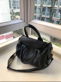 （分類：）位於 。 由 kpckm 提交（商品編號 1453950956，圖片 1）。簡介： 。