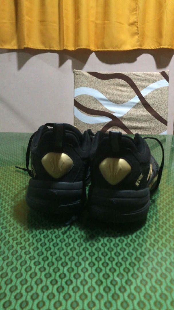 Anta kai 1 team (Category: Sneakers) located in Caloocan City. Submitted by purefish-658703 (Listing ID 1453977517, Image 1). Description: Anta kai 1 team Size 43 Black and gold color 5 times lang nagamit Rfs:nakatambak nalang.