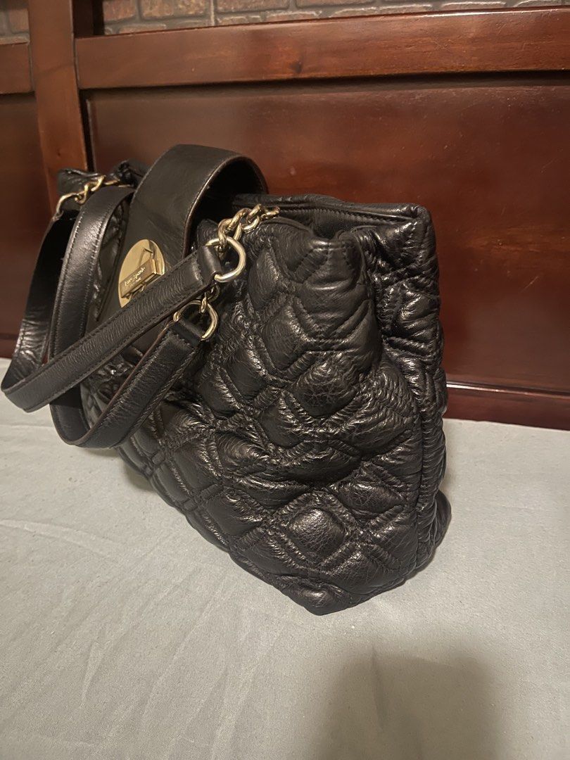 Authentic KATE SPADE Quilted shoulder bag (Category: Luxury Bags & Wallets) located in Taytay. Submitted by neldon_hub (Listing ID 1453933316, Image 3). Description: 14x9 inches.