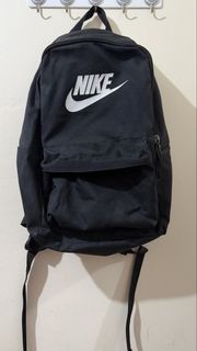 (Category: ) located in . Submitted by lovegclothingph (Listing ID 1453940377, Image 1). Description: .