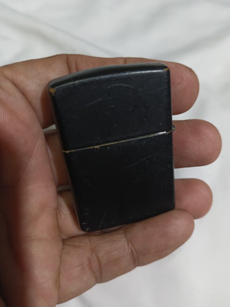 Black Zippo Lighter (Category: Home Improvement Tools & Accessories) located in Quezon City. Submitted by kenz1000 (Listing ID 1453856878, Image 3). Description: For Sale -Zippo Lighter -In good working condition, need lang fluid refill -600php -Litex Commonwealth meetup/pickup, rider pickup si buyer magbook, regular LBC shipping.