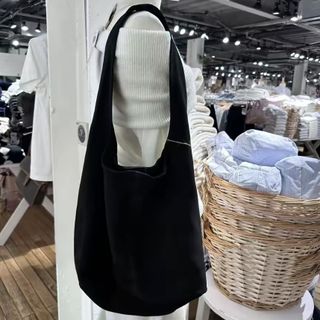 （分類：）位於 。 由 uizzz. 提交（商品編號 1453841863，圖片 1）。簡介： 。