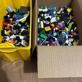 (Category: ) located in . Submitted by lleonnnn (Listing ID 1453988557, Image 1). Description: .