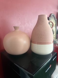 (Category: ) located in . Submitted by ibyangs_closet (Listing ID 1453852897, Image 1). Description: .