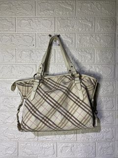 (Category: ) located in . Submitted by vanthriftfinds5 (Listing ID 1453874295, Image 1). Description: .