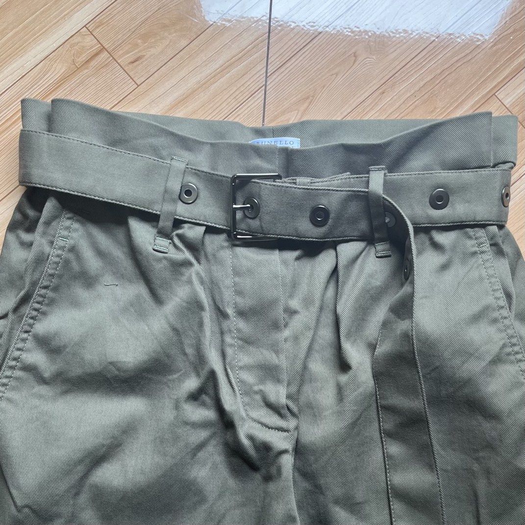 Burnello Cucinelli Belted Garbadine Pleated Trouser (Category: Luxury Apparel) located in Davao. Submitted by lwndvo (Listing ID 1453661944, Image 2). Description: Burnello Cucinelli Belted Garbadine Pleated Trouser Like New UC Authentic Dimensions: Waist: 26-30 Length: 36 Issue/s: None Price: 5,000 + shipping .