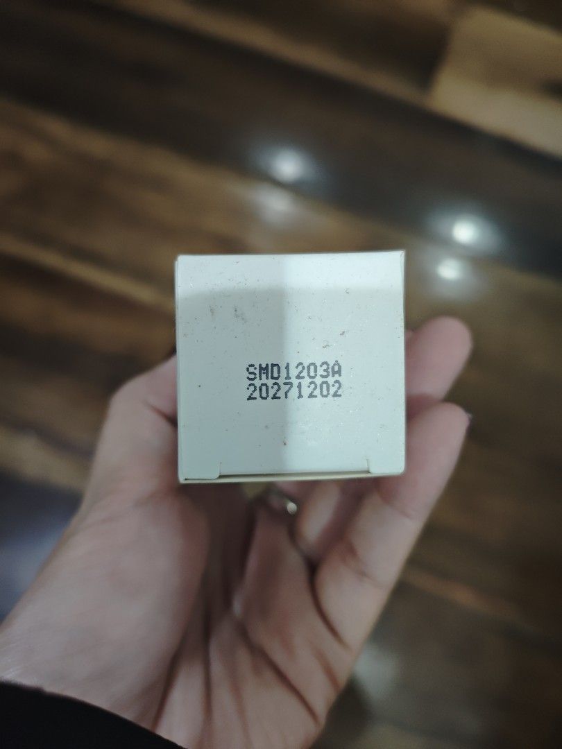 cabbage cream clogged duct mastitis weaning cream (Category: Breastfeeding & Bottle Feeding) located in Quezon City. Submitted by alwaysdeclutter (Listing ID 1453945642, Image 1). Description: - Batch Code: SMD1203A - Expiry Date: 2027-12-02 - Please check photos for detailed condition. used thrice. issue resolved .