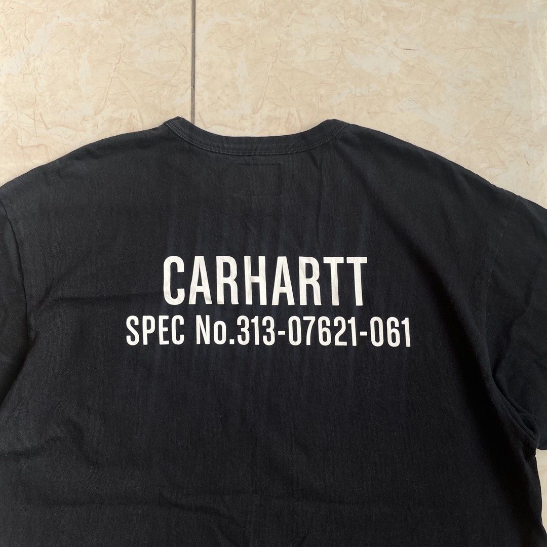 Carhartt WIP pocket shirt (Category: Tshirts & Polo Shirts ) located in Iligan City. Submitted by 286157326839951571e88363b2970b (Listing ID 1453850843, Image 2). Description: carhartt wip M on tag 10/10 color rate good condition no flaws 22 x 27.