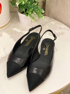 (Category: ) located in . Submitted by luxshare_preloved_ (Listing ID 1453932102, Image 1). Description: .