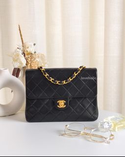 (Category: ) located in . Submitted by loveholic.sg (Listing ID 1453838771, Image 1). Description: .