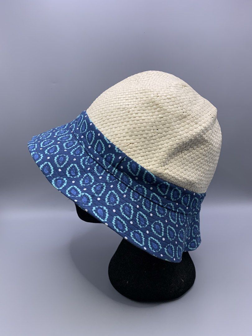 CHLOE AUTHENTIC WOMENS BUCKET HAT (Category: Activewear) located in Bulacan. Submitted by ridersthrift_ph (Listing ID 1453933085, Image 3). Description: Authentic Size 58 Excellent Condition No Flaws Gcash Payment Bulacan 📍.