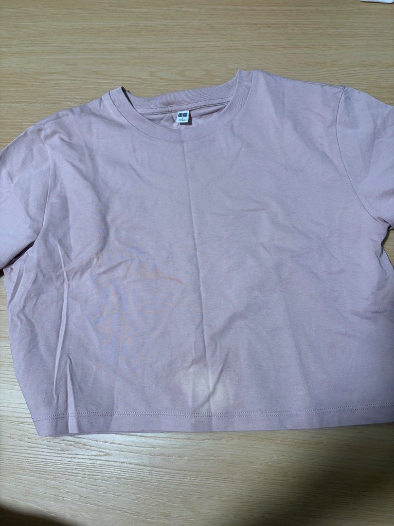 Clothes Bundle (Category: Shirts) located in Singapore. Submitted by mdnelyy (Listing ID 1453930772, Image 8). Description: fits Size S, adult ribbed shirts & cropped t-shirts. Include 2 kids ribbed tops size for - 156cm to 164cm. 13-14 yr old total 10 pcs for $6..