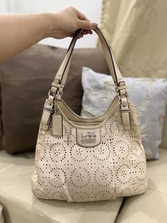 (Category: ) located in . Submitted by gbagscollection (Listing ID 1453973190, Image 1). Description: .