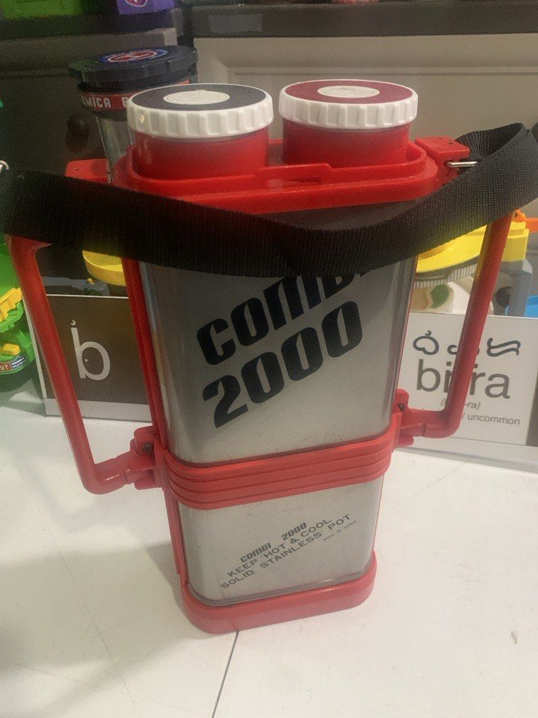 Combi 2000 - Hot & Cold Water / Camping Pot / Thermos - Stainless (Category: Food Organization & Storage) located in Carmona. Submitted by bihira (Listing ID 1453851228, Image 2). Description: Combi 2000 - Hot & Cold Water / Camping Pot / Thermos - Stainless - WYSIWYG - As is / no box - For camping, picnic, glamping etc - stores hot and cold water together - made in japan.