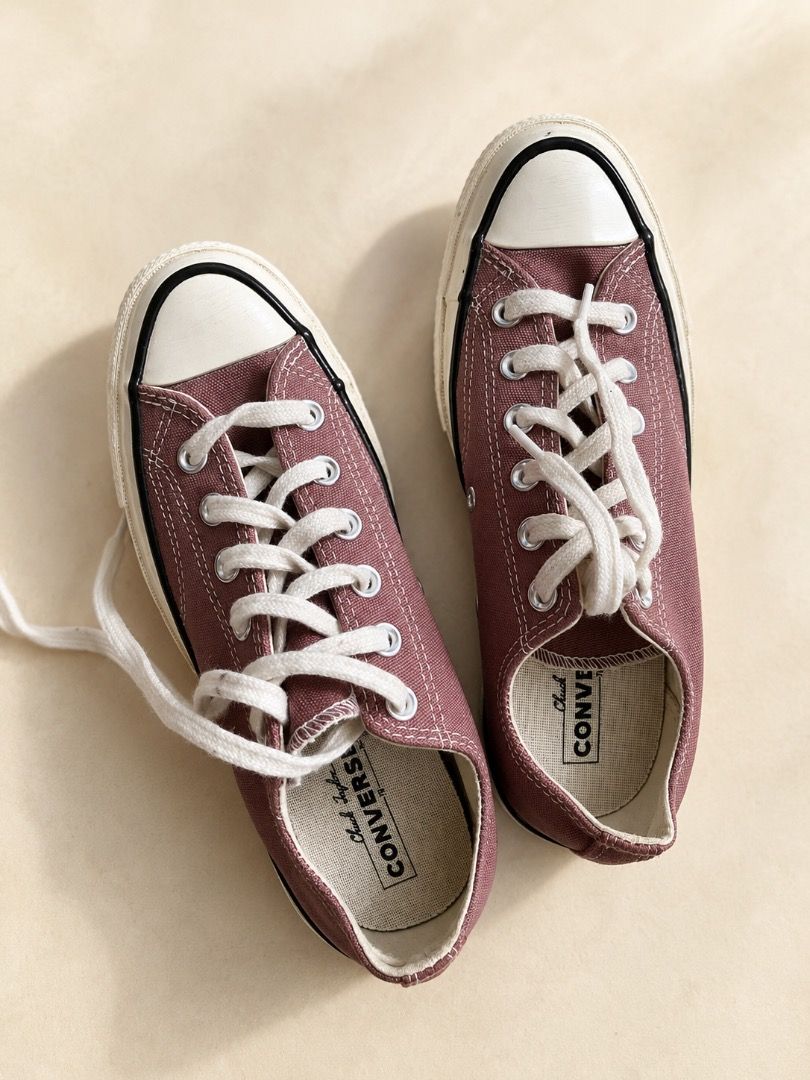Converse low top in Pink Aura preloved (Category: Sneakers) located in Cabanatuan. Submitted by jpsom (Listing ID 1453825901, Image 3). Description: .