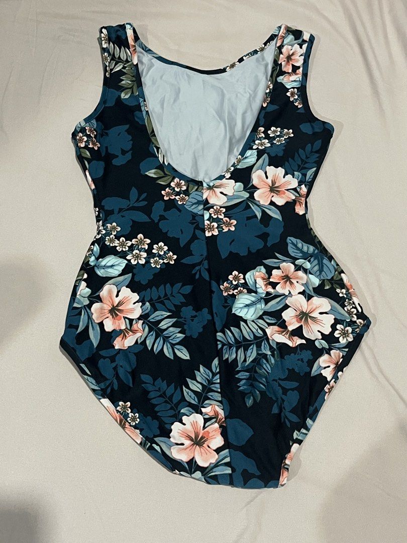 DancebyLina Floral Ballet Leotard (Category: Bikinis & Swimsuits) located in Manila. Submitted by ceeejdec (Listing ID 1453929329, Image 2). Description: - Dark floral print one-piece swimsuit - Features a stylish scoop back .