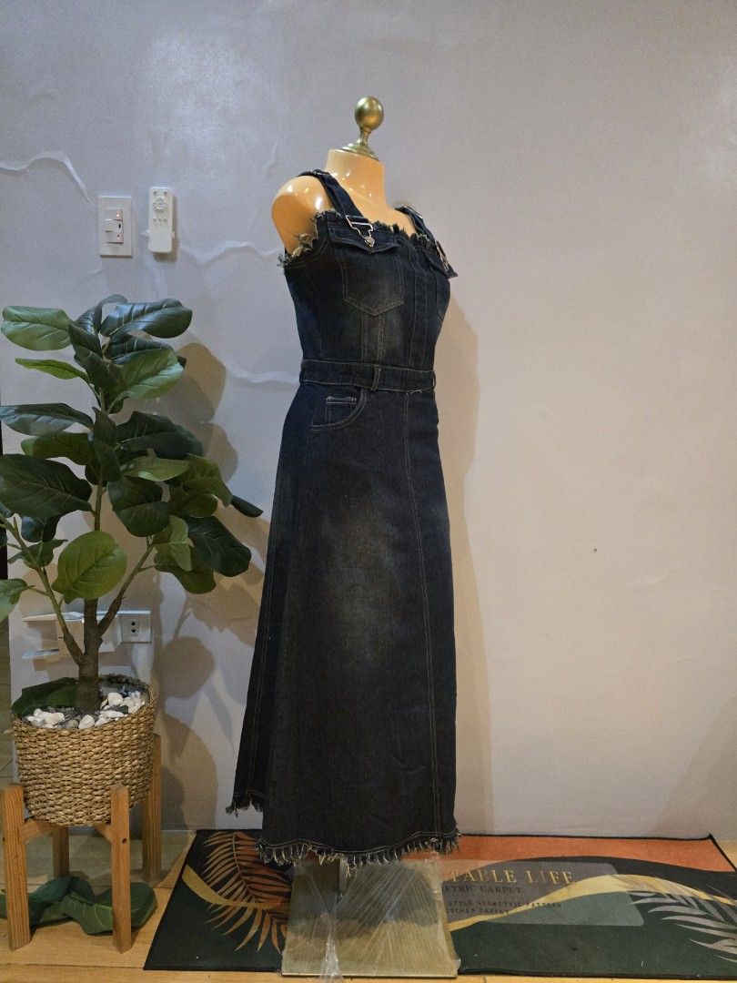 bubble skirt dress THE BEST MAXI – AKIRA US Size:XL Color-BLACK Champagne Colored Gown