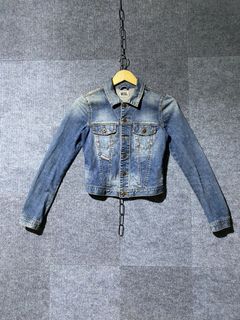 (Category: ) located in . Submitted by sales.bud (Listing ID 1453950074, Image 1). Description: .