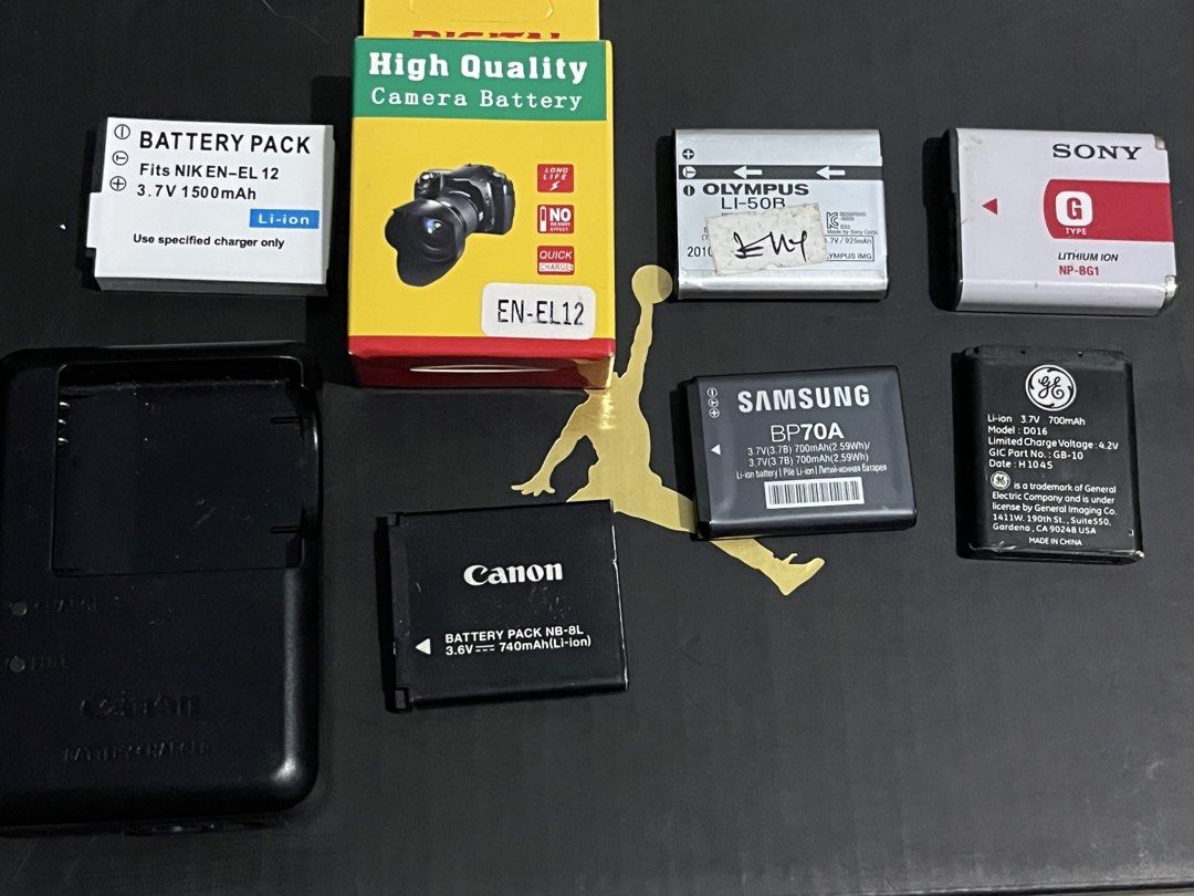 DIGICAM BATTERIES (Category: Batteries & Chargers) located in Manila. Submitted by milamartina123 (Listing ID 1453884958, Image 1). Description: DIGICAM BATTERIES FOR SALE SONY NPBG1 - 350 GE batt - 250 SAMSUNG BP70A - 250 OLYMPUS LI-50B - 380 EN-EL12 - 300 CANON NB8L W/ CHARGER - 650 W/O - 380 TONDO, MANILA LOC CAN MEET UP NEARBY SF SHOULDER TO BUYER NO RETURN/REFUND ONCE SETTLED.