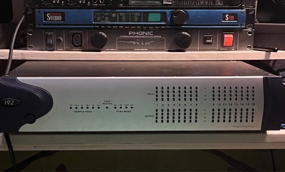 Digidesign Pro Tools HD 192 Analog Digital Audio Interface (Category: Soundbars, Speakers & Amplifiers) located in Rosales. Submitted by jaeokk (Listing ID 1453988319, Image 1). Description: - Digidesign 192 Audio Interface - Ideal for studio applications - Versatile I/O: AES/EBU, TDIF, ADAT, Analog, SPDIF, Optical - Power cable included - Feel free to ask any questions!.