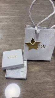 （分類：）位於 。 由 lo___ 提交（商品編號 1453967199，圖片 1）。簡介： 。