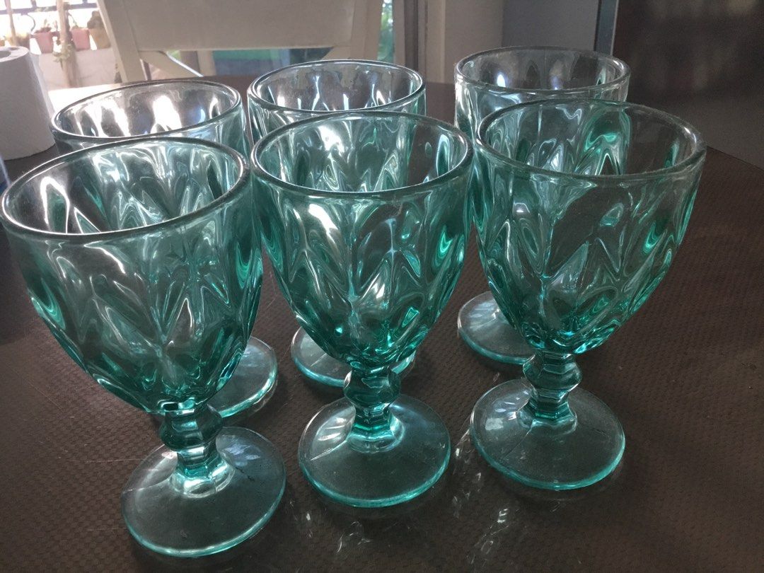 Goblet n wine Glass bundle sale(12pcs) (Category: Dinnerware & Cutlery) located in Del Monte. Submitted by missbianca (Listing ID 1453869855, Image 1). Description: Used as display item only. Total 12pieces For pickup only near abs cbn qc .