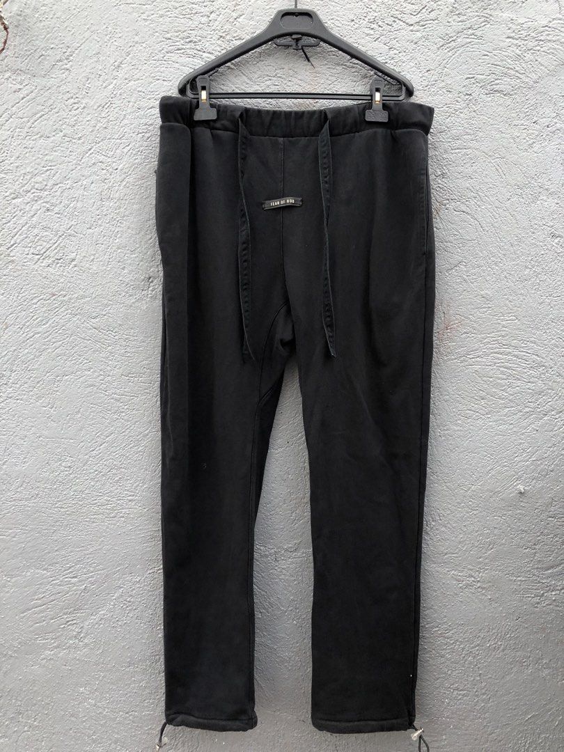 FEAR OF GOD SIXTH COLLECTION! (Category: Joggers) located in Caloocan City. Submitted by neonfinds (Listing ID 1453975548, Image 1). Description: Pristine Condition 42 Inch Length, 17 Inch Waist. I’ll take an offer🫡 📍Las Piñas City 📦JnT/Lalamove Dm if interested!!!.