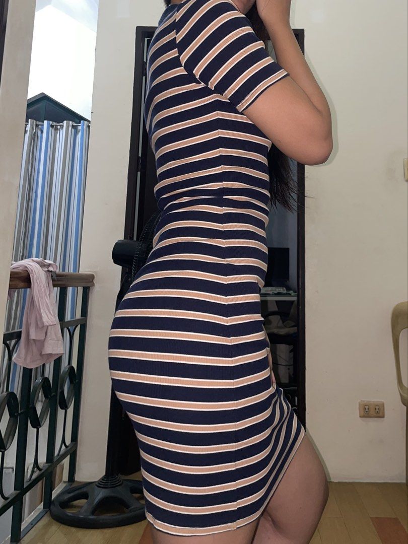 For Me Dress (Category: Dresses) located in Manila. Submitted by declutteredbyalex (Listing ID 1453948236, Image 2). Description: Brand: For Me - In very good condition! No flaws or damages - Fabric is soft and stretchy - Can fit small to medium sizes as the fabric is very stretchy - Nakakapayat tignan! Perfect for casual dates and errands RFS: Decluttering .