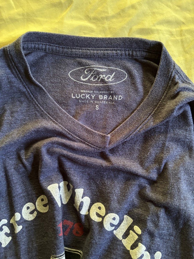 Ford Bronco Ranger XLT 1978 Tshirt (Category: Tshirts & Polo Shirts ) located in Carmen. Submitted by grei.librongbaligya. (Listing ID 1454002710, Image 3). Description: Ford Bronco Ranger XLT Shirt Color: Faded Midnight Blue Small on tag 100% Cotton Width- 18 inches Length - 26 inches.