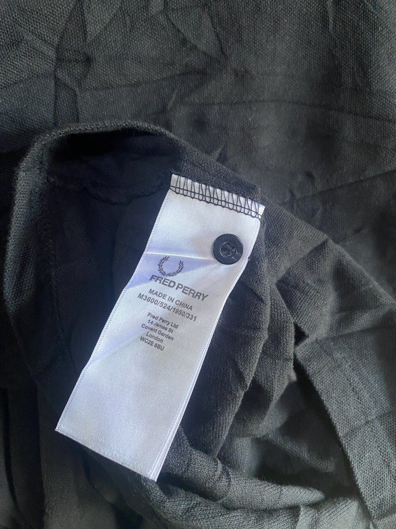 Fred Perry (Category: Activewear) located in Kalibo. Submitted by rvna23 (Listing ID 1453868293, Image 3). Description: Fred Perry Twin Tipped Polo Excellent Condition Medium on tag 18 X 24.