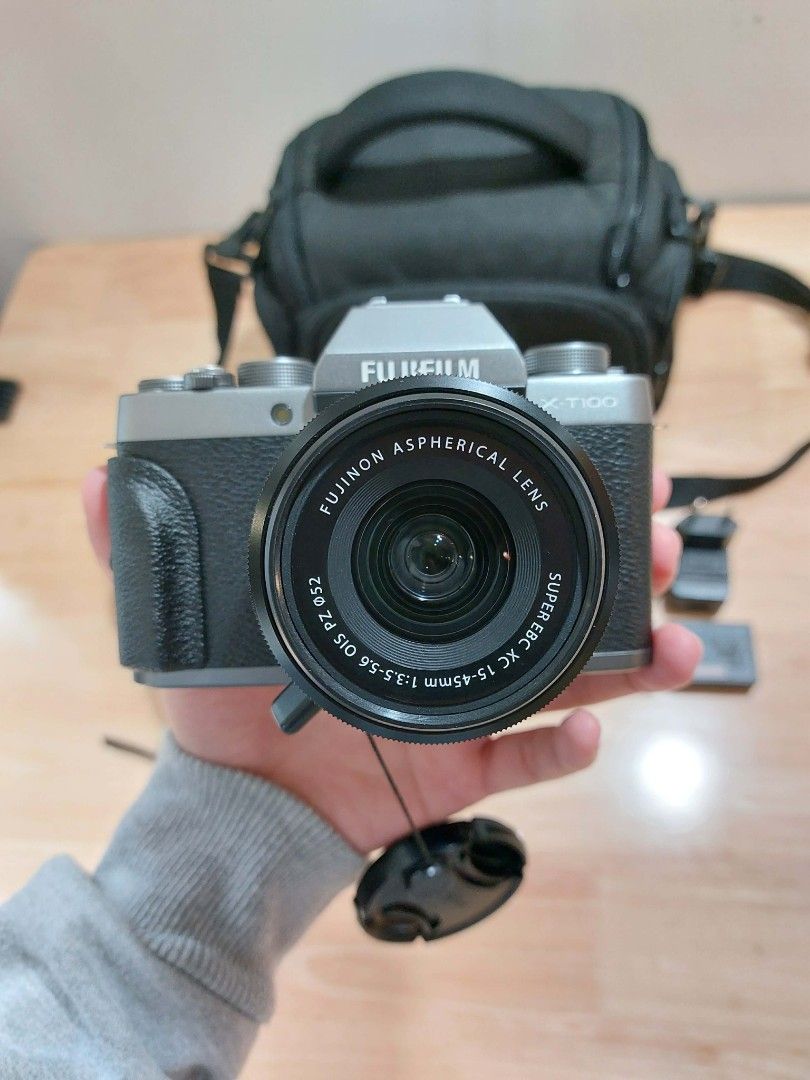 Fujifilm X-T100 (Category: Cameras) located in Manila. Submitted by ayoitsaly (Listing ID 1453851900, Image 2). Description: • No scratches (lightly used) • Lens & sensor in 100% condition – recently cleaned Color: Metallic silver Inclusions • 2 Original Batteries • 1 Original Charger • Strap • Camera Bag 📍Meet up only (Sta.Maria Bulacan/QC/Makati/MRT3 stations).