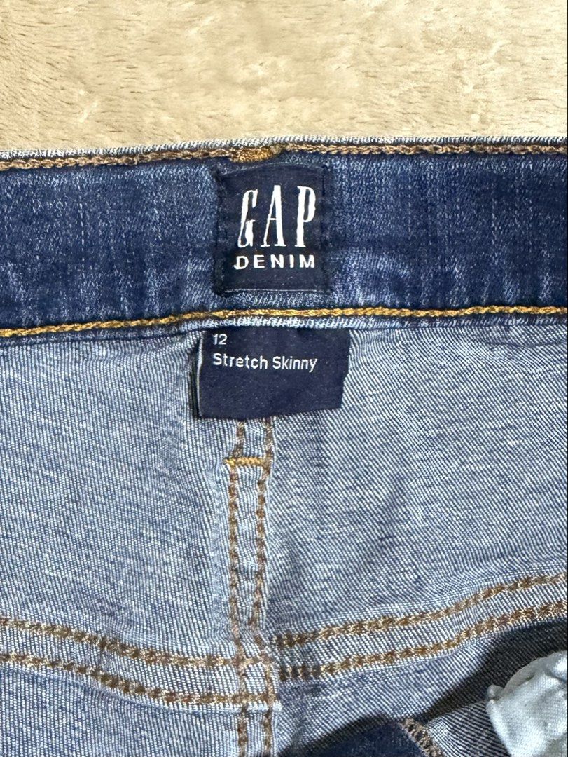 Gap Denim Stretch Skinny for boys (Category: Babies & Kids Fashion) located in Paranaque City. Submitted by resvl (Listing ID 1453947035, Image 2). Description: - Preloved Gap Denim Skinny Stretch - size 12 - button and zip closure - classic five pocket styling .