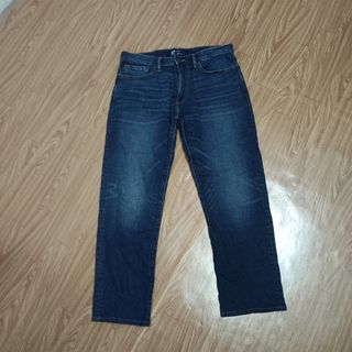 (Category: ) located in . Submitted by theyie (Listing ID 1453826439, Image 1). Description: .