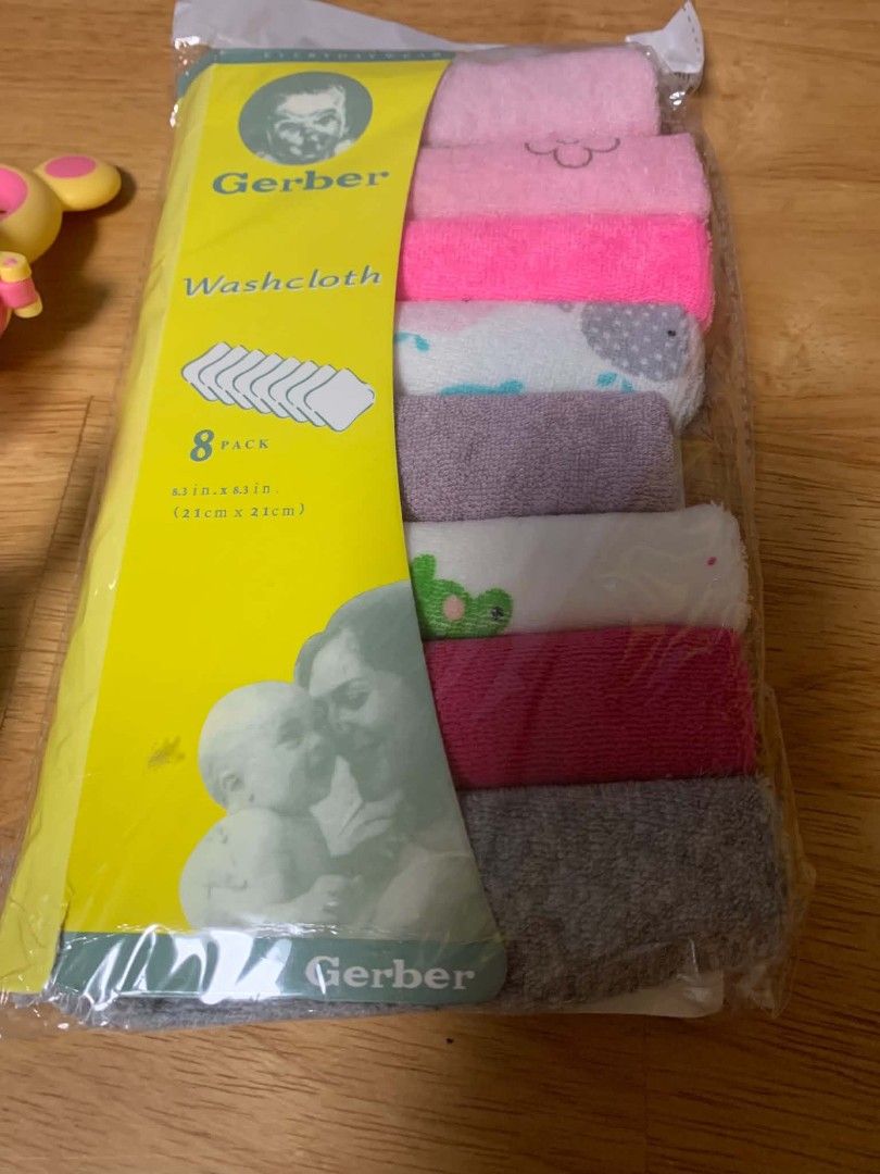 Gerber Washcloths & Baby Feeding/Teething Set (Category: Weaning & Toddler Feeding) located in Cainta. Submitted by akosijoan (Listing ID 1453896360, Image 3). Description: - Bundle includes 8 Gerber washcloths (21cm x 21cm). - Comes with two EllyFun baby toothbrushes with protective cases. - Features a Uni-Love feeder/teether. - Includes a cute bear-shaped feeder/teether. - Ideal for babies beginning solids or experiencing teething. Both toothbr
