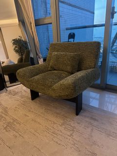 （分類：）位於 。 由 random.clothes 提交（商品編號 1453927320，圖片 1）。簡介： 。