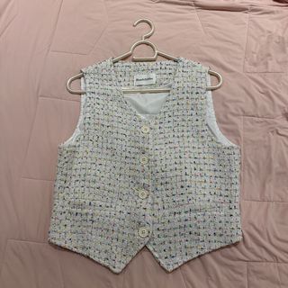 (Category: ) located in . Submitted by timelessfinds (Listing ID 1453954174, Image 1). Description: .