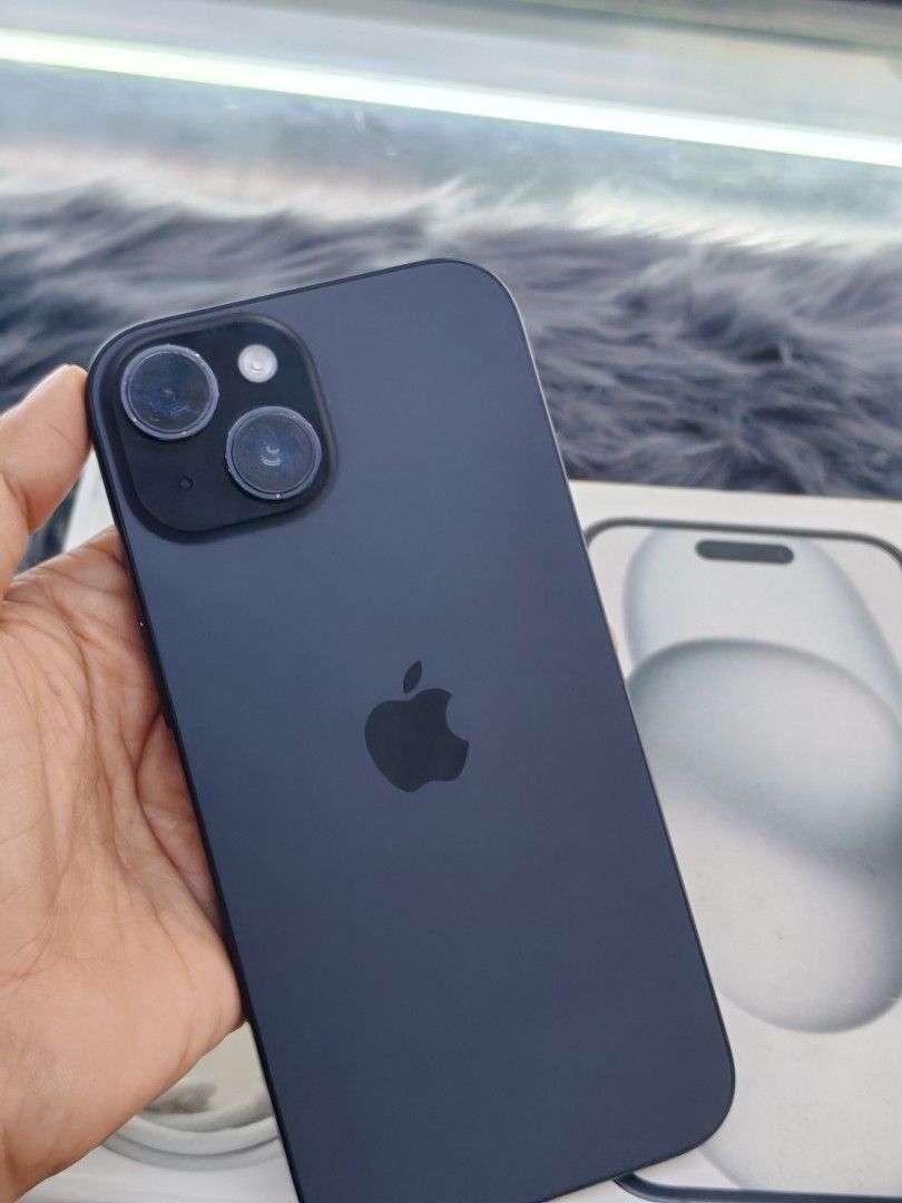 Iphone 15 128 ntc/2ndhand/factory unlock (Category: iPhone 15 Series) located in Quezon City. Submitted by ronalynac40976 (Listing ID 1453913746, Image 1). Description: Iphone 15 128 BAWAL SA MAARTE Wat u see wat u get With box same serial good condition💯 Pick up store in greenhills We accept swap/trade in We accept creditcard Dm or call for fast transaction 09279500069 /09425644556 Located @ Aquarium area stall no. Y-13 look for rona.