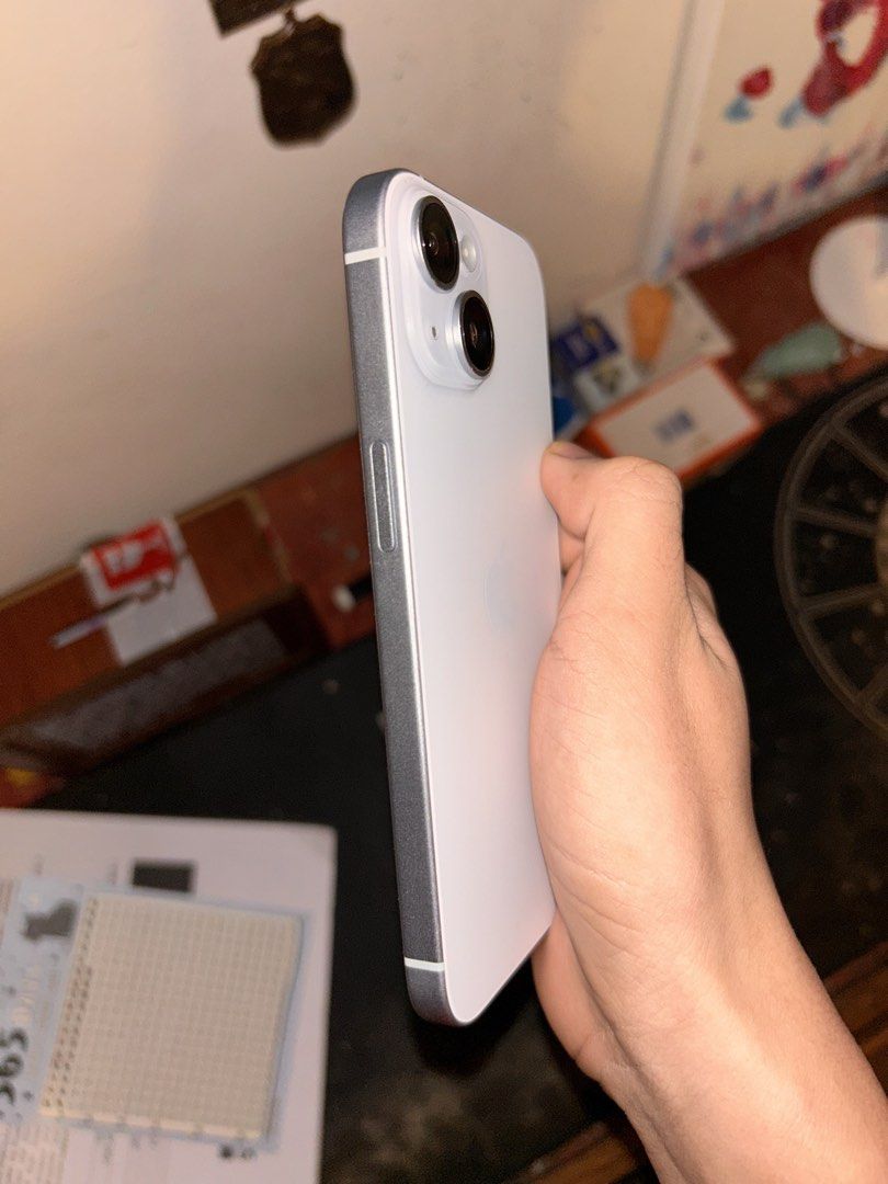 IPHONE 15 BLUE: 128 GB 91% BH (Category: iPhone 15 Series) located in Manila. Submitted by buttfingerer5000 (Listing ID 1453862996, Image 3). Description: Apple iPhone 15 Blue 128GB FS (Bought last year on power mac) ⚠️Comes with privacy screen protector but can be removed upon testing for sure buyers ✅ 91% Battery Health ✅ 100% Original (no replaced parts) ✅ No scratches, dents, or signs of wear ✅ Never repaired or opened ✅ Face ID, True Tone, c