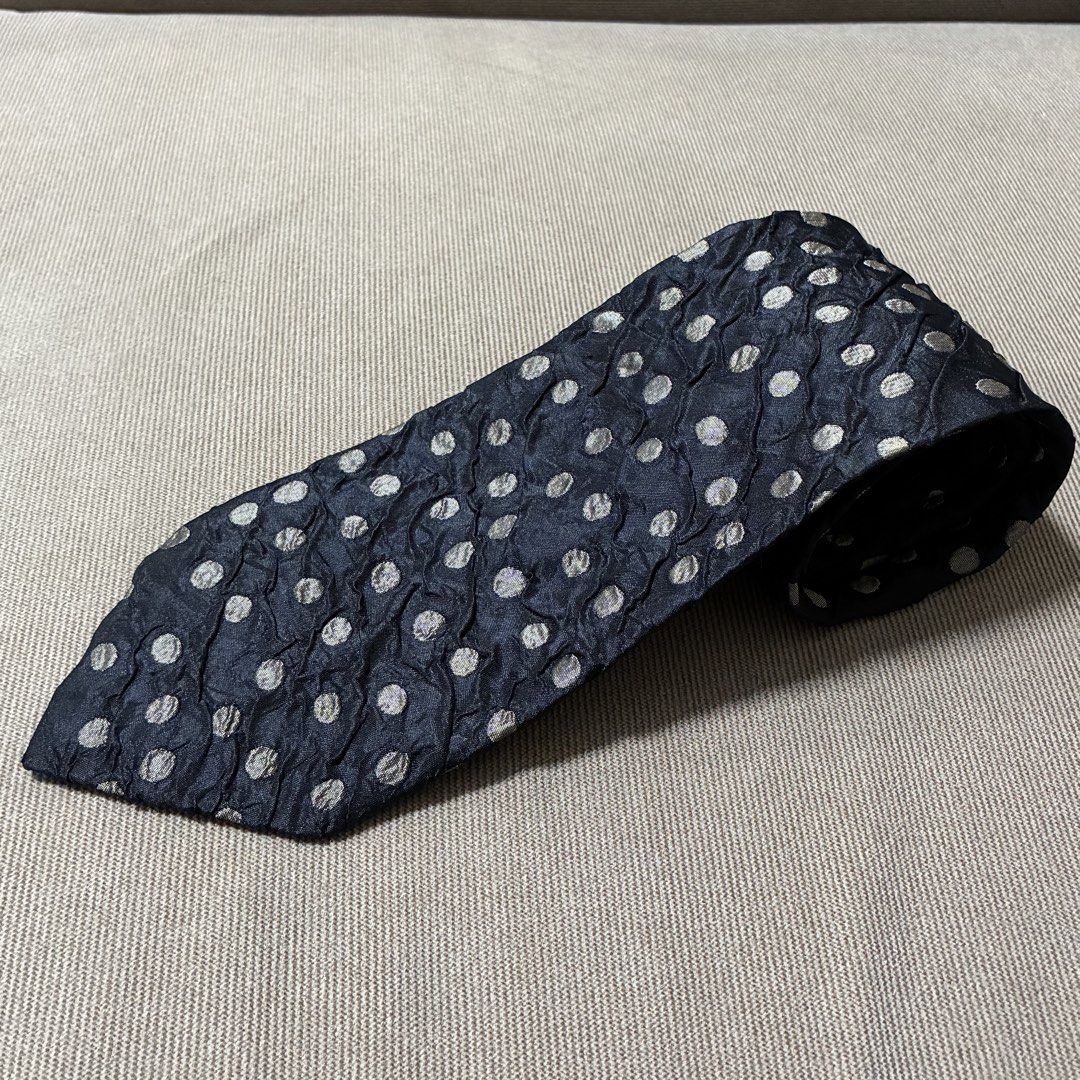Issey Miyake Polka Dots Necktie (Category: Ties) located in Cabuyao City. Submitted by fffrag (Listing ID 1453897375, Image 1). Description: .